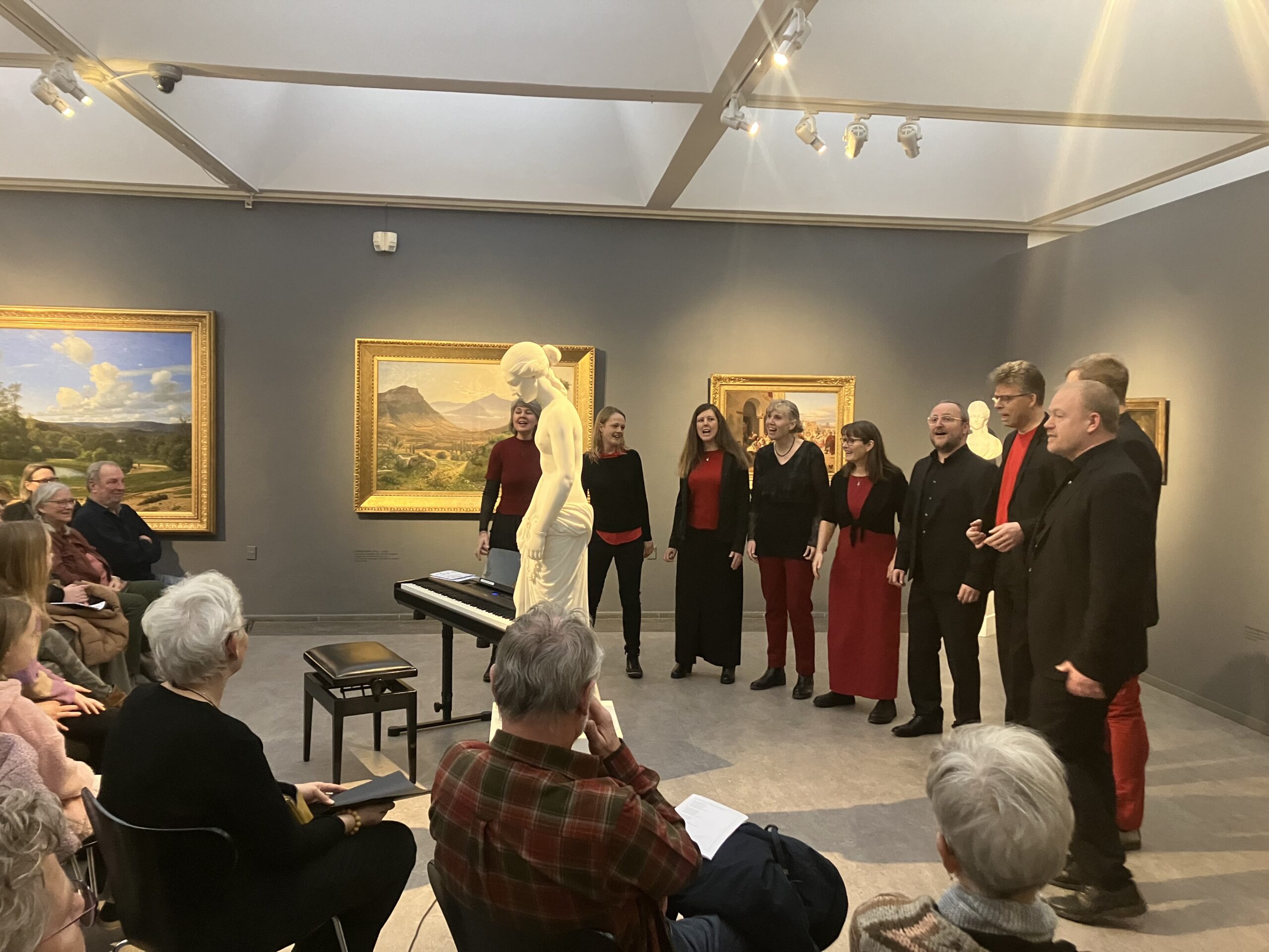 Read more about the article Vi synger julen ind i Kulturhuset