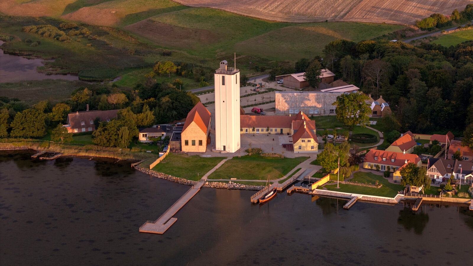 Read more about the article Udflugt til SMK Thy og Holstebro Kunstmuseum